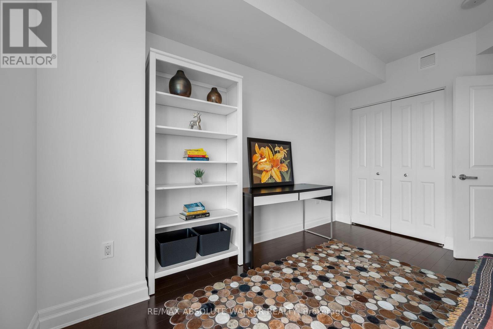 307 - 90 Landry Street