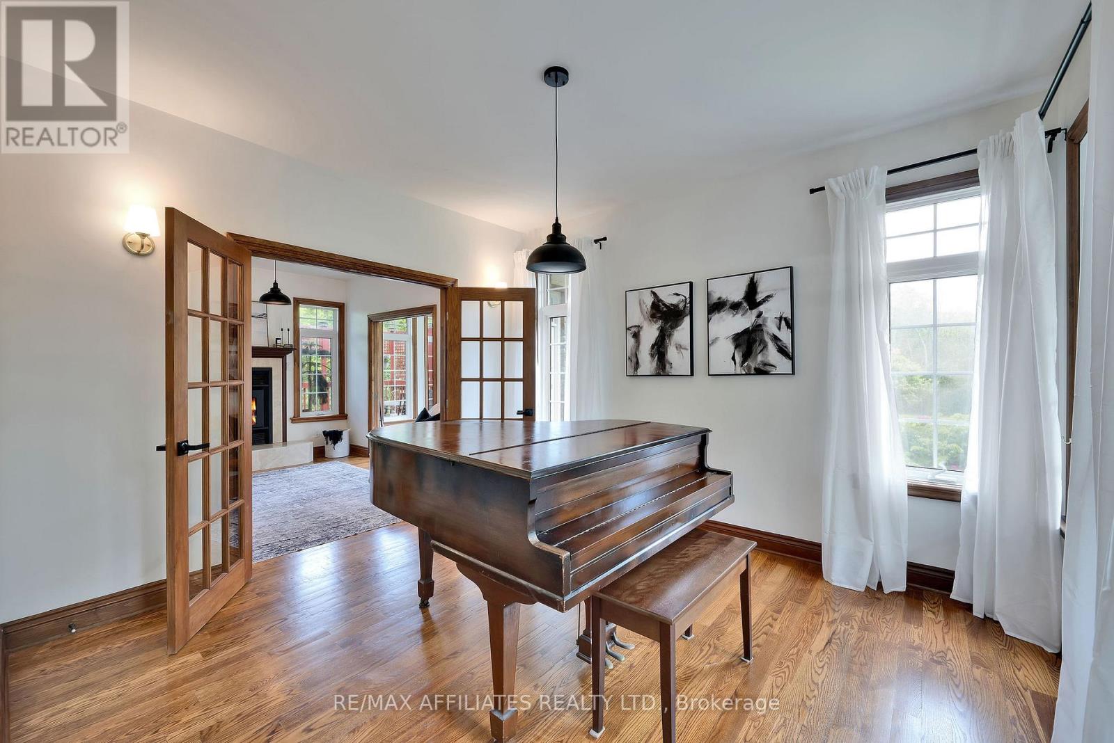 3 Kimini Drive