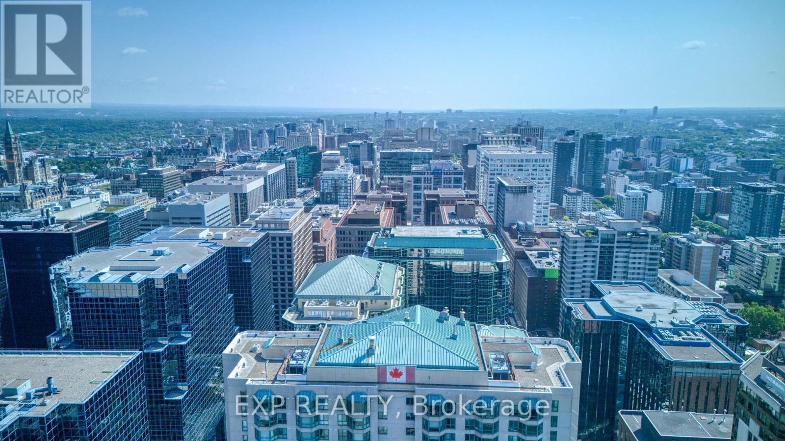 204 - 475 Laurier Avenue W
