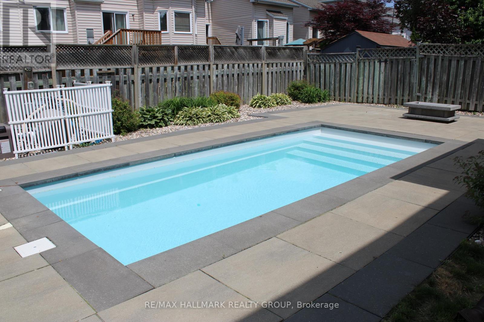 47 Emerald Meadows Drive