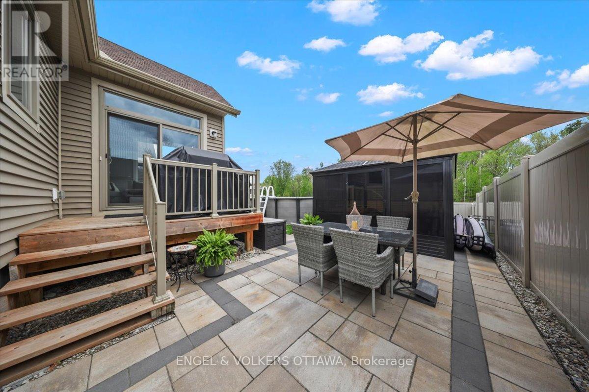 202 Pioneer Road