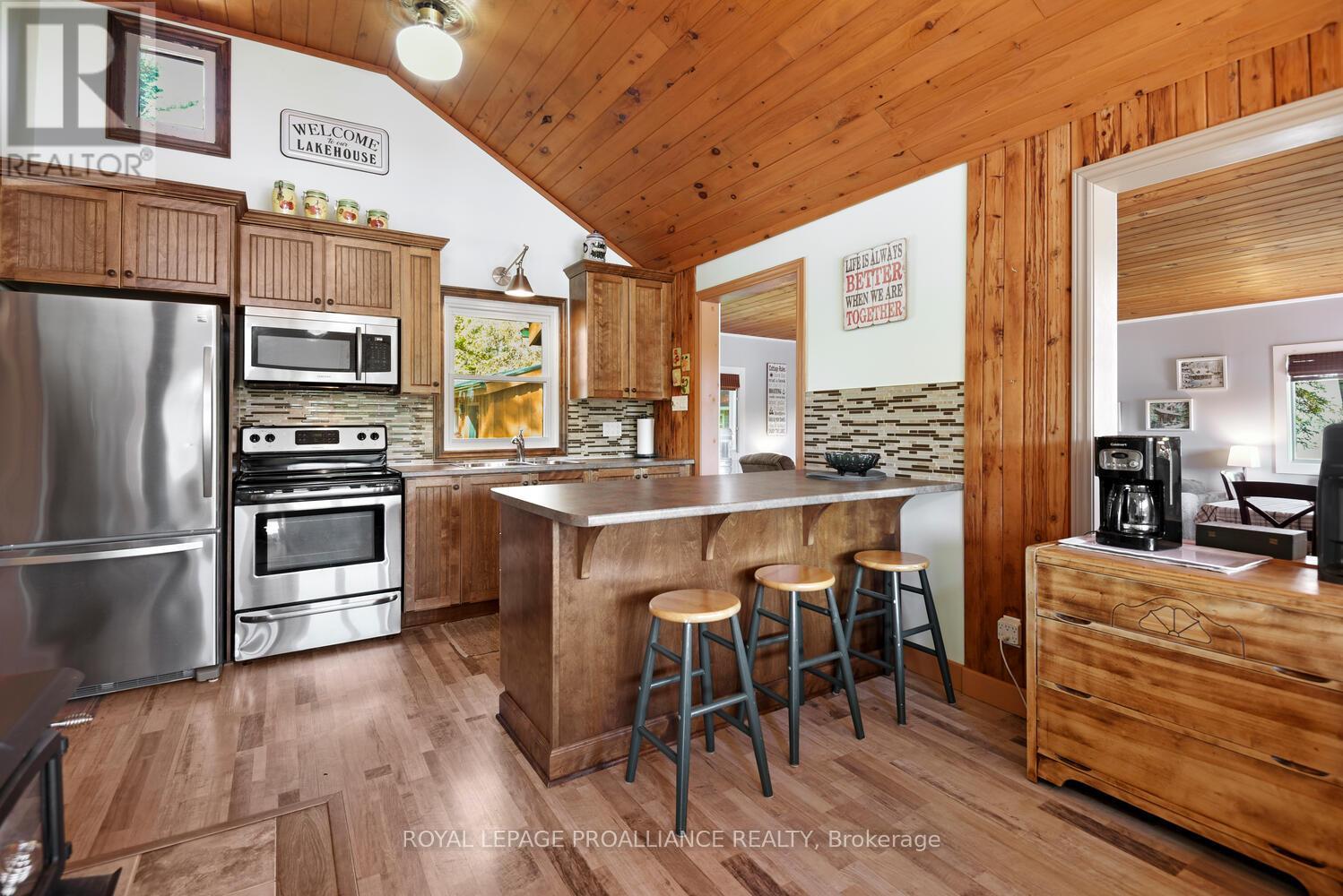 170 Longview Island