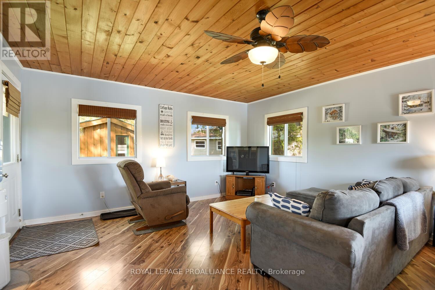170 Longview Island