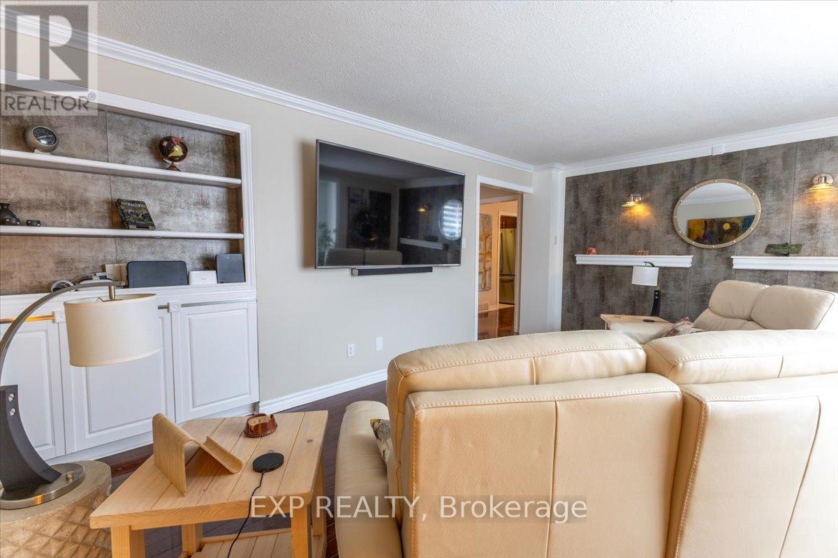 3065 Uplands Drive