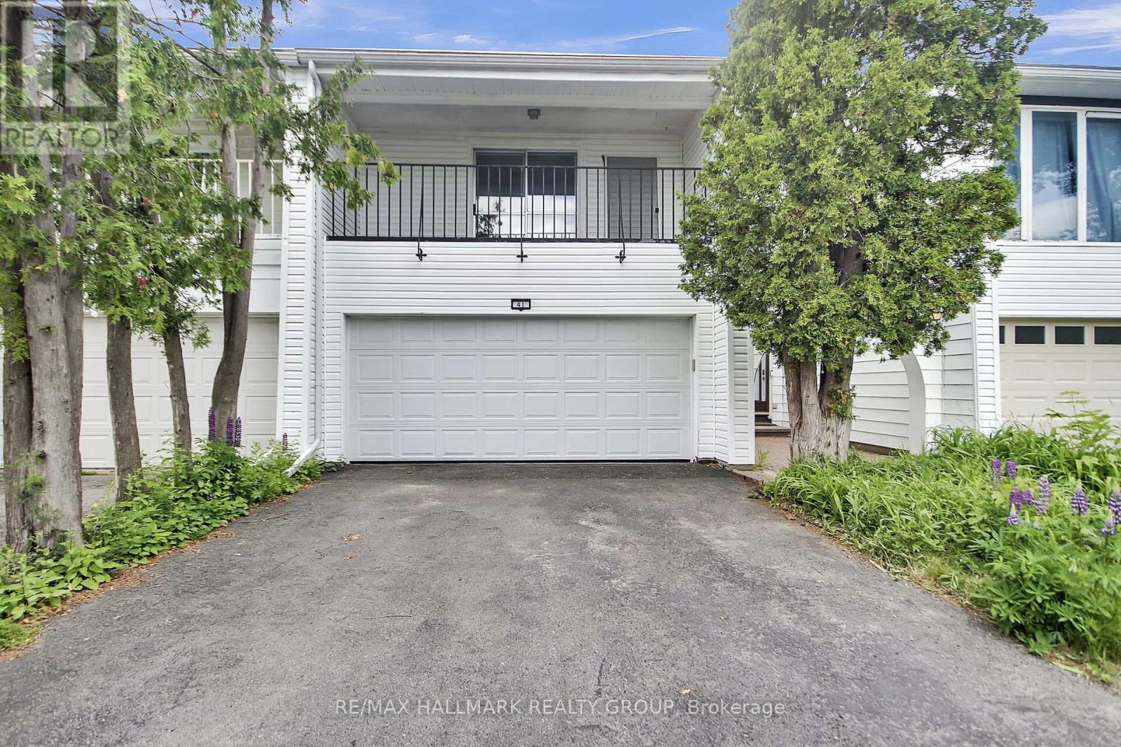41 Grady Crescent