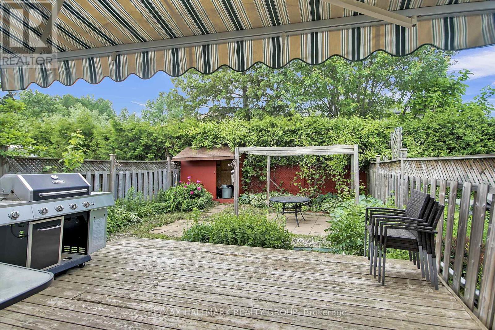 41 Grady Crescent