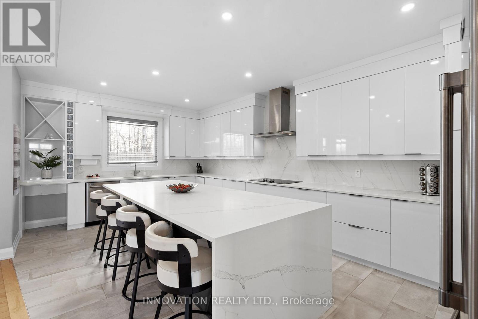 651 Ballycastle Crescent