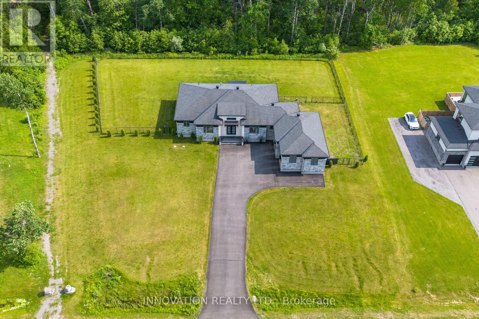 651 Ballycastle Crescent