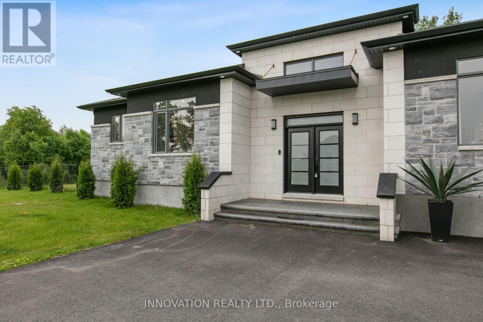 651 Ballycastle Crescent