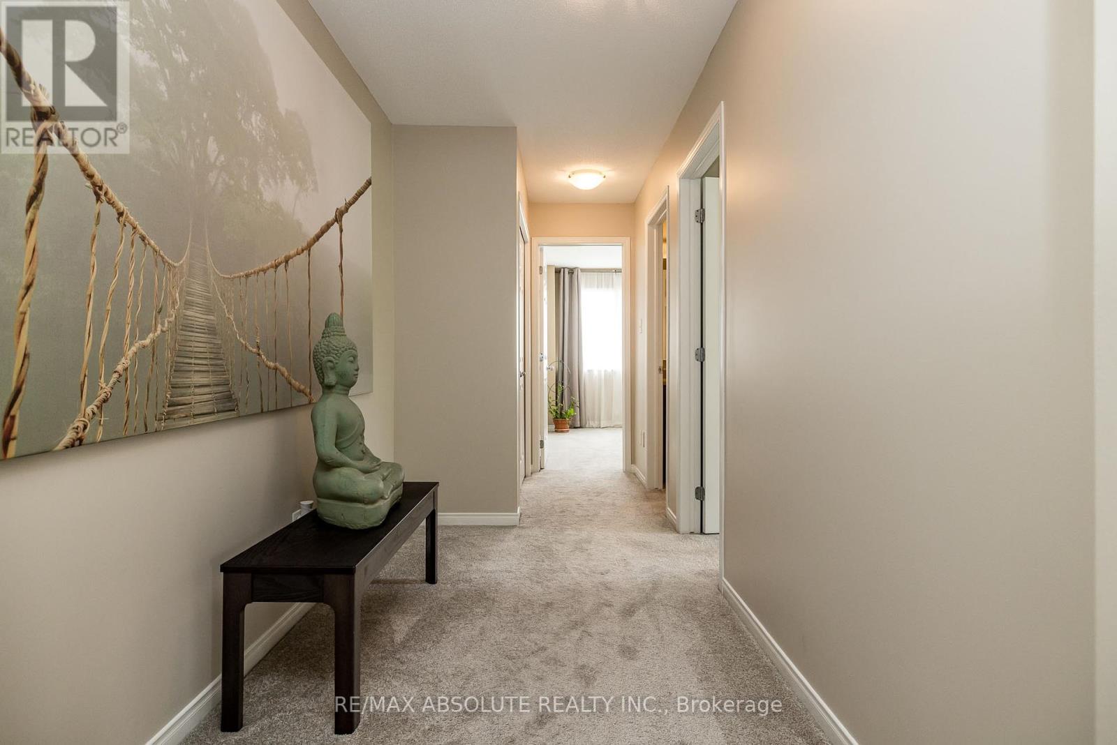 400 Evenwood Private