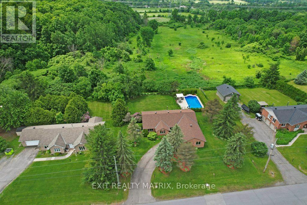 842 Apple Lane