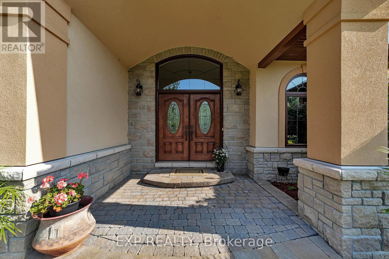 104 Sentinel Pine Way
