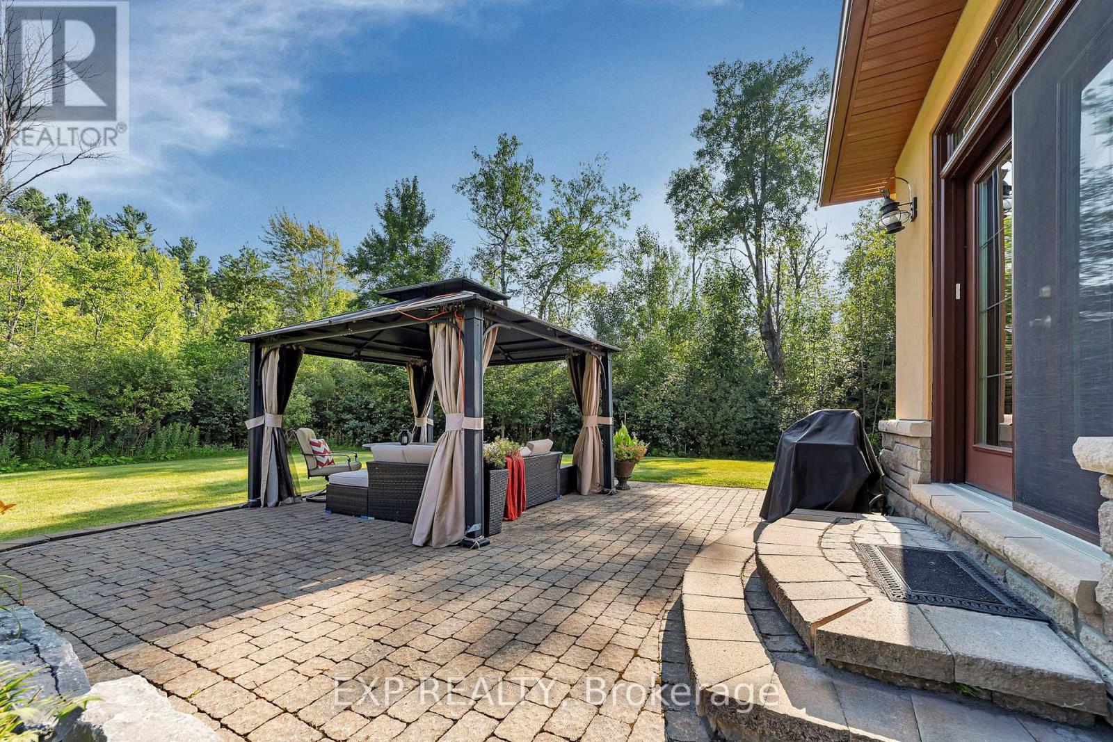 104 Sentinel Pine Way