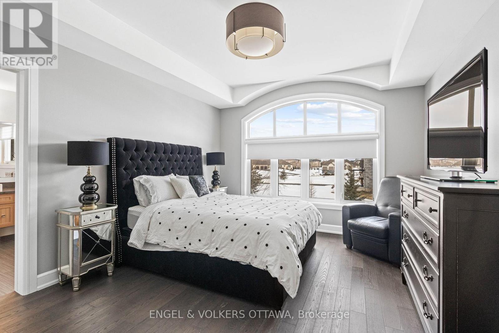 110 Gray Willow Place