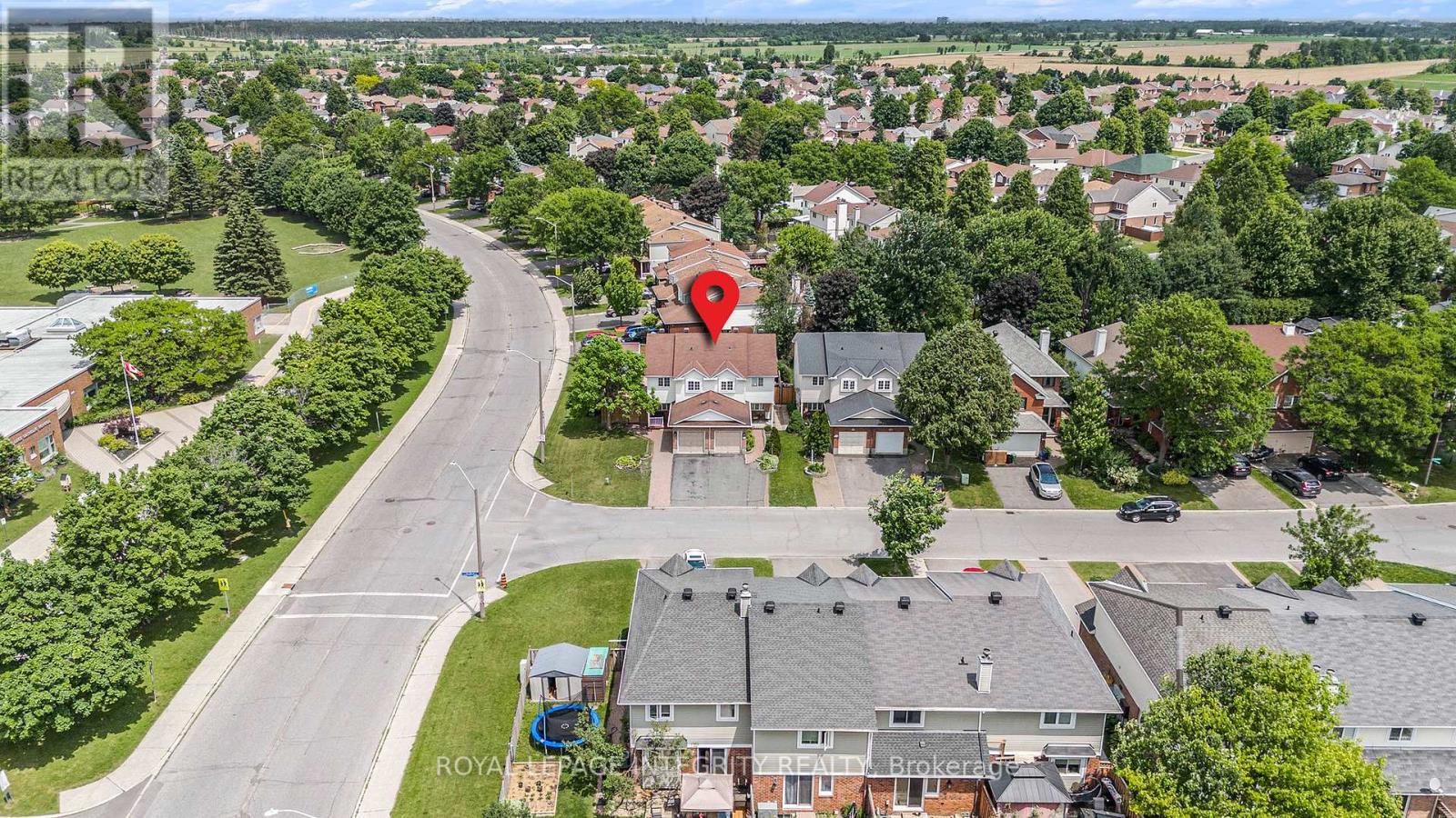 79 Woodford Way