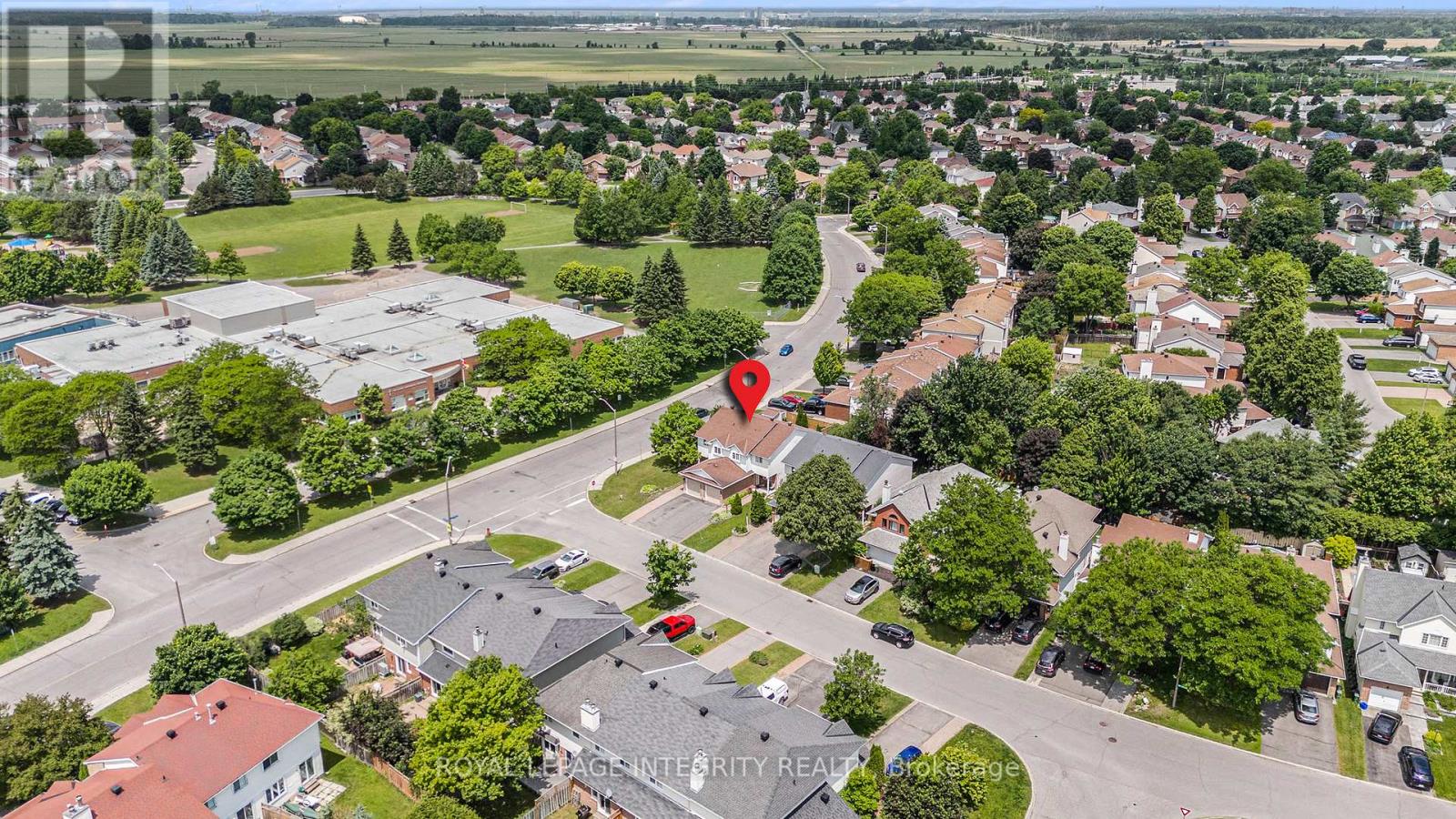 79 Woodford Way