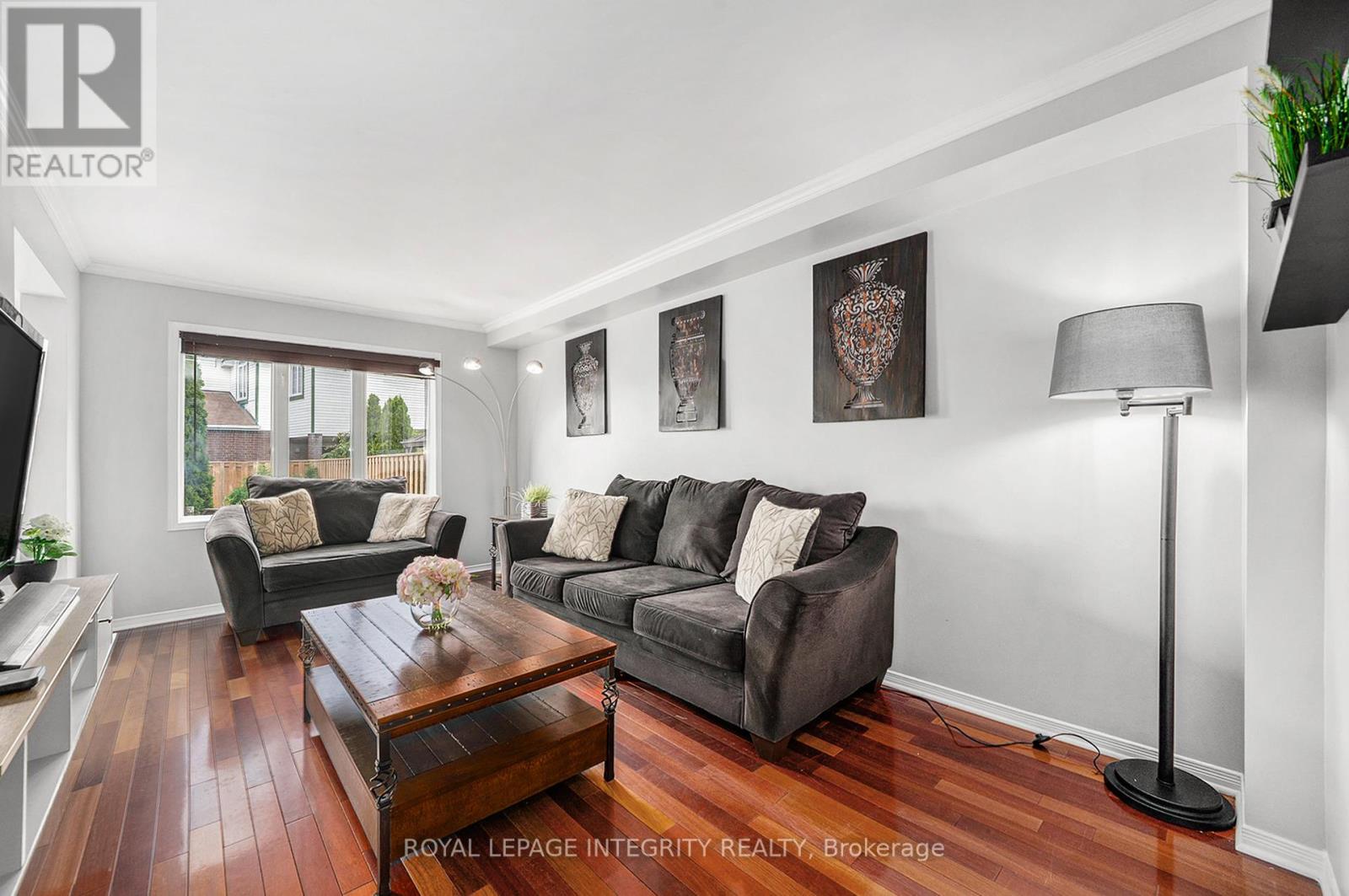79 Woodford Way