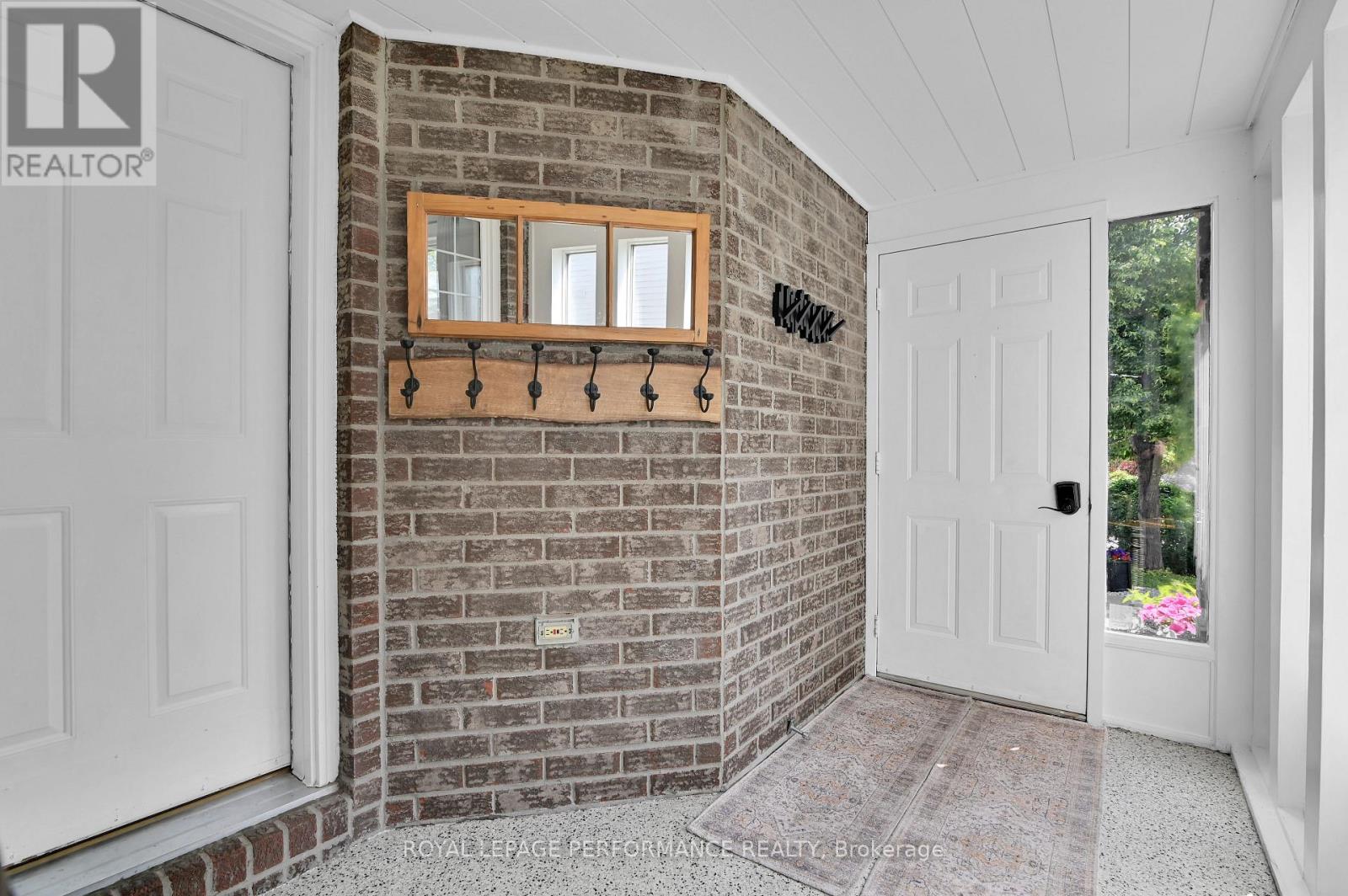 135 Acklam Terrace