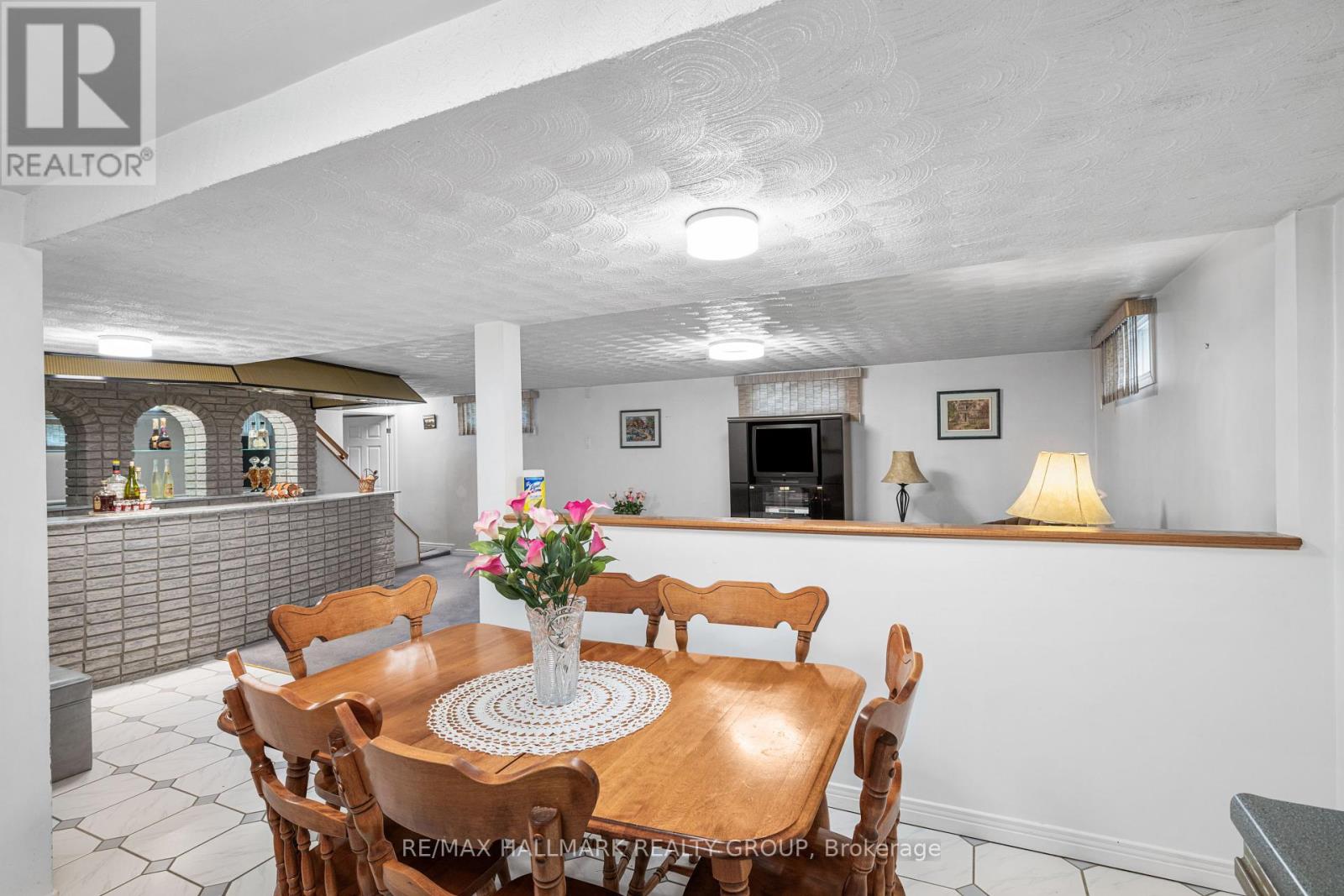 141 Dahlia Avenue
