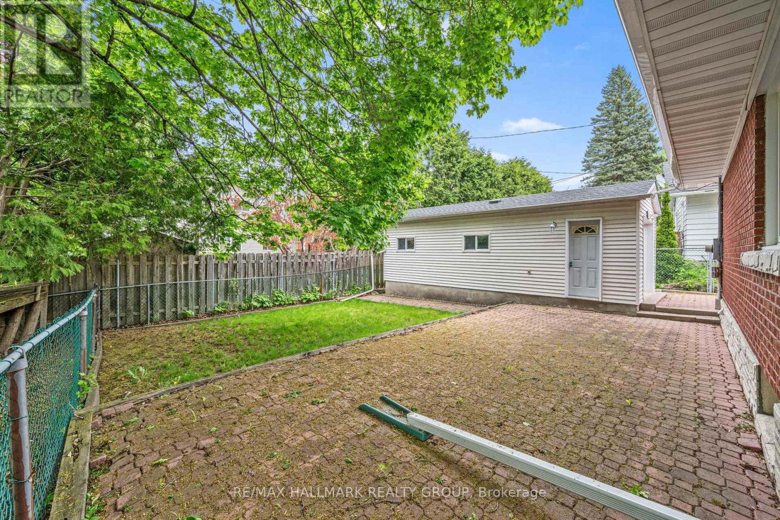 141 Dahlia Avenue