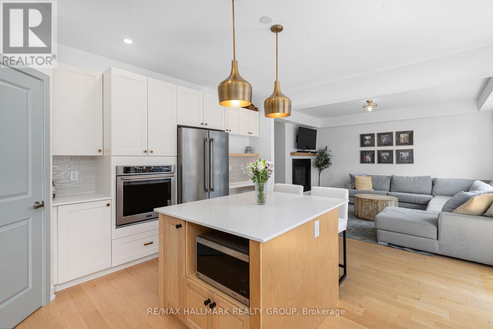 258 Fountainhead Drive