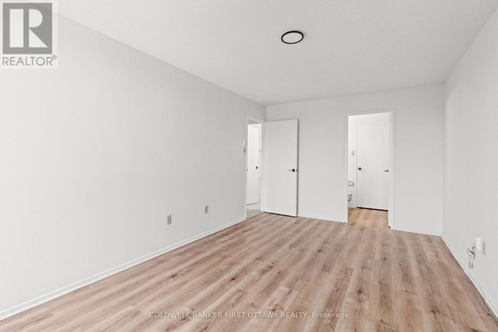 607 - 1025 Richmond Road