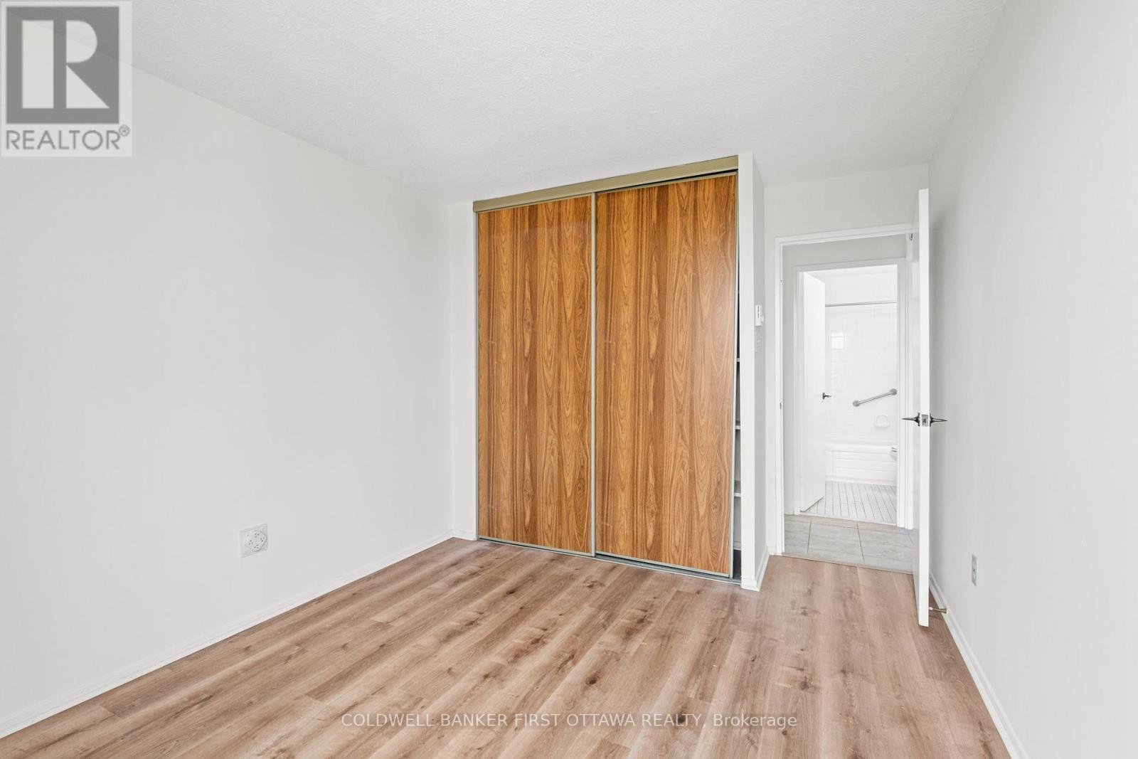 607 - 1025 Richmond Road