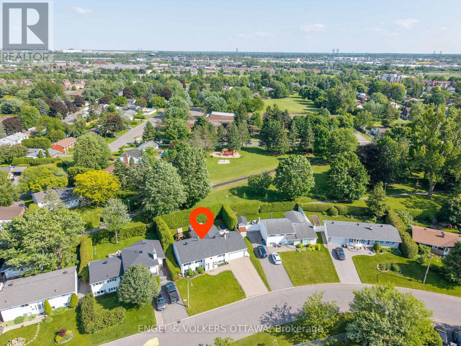 20 Assiniboine Drive