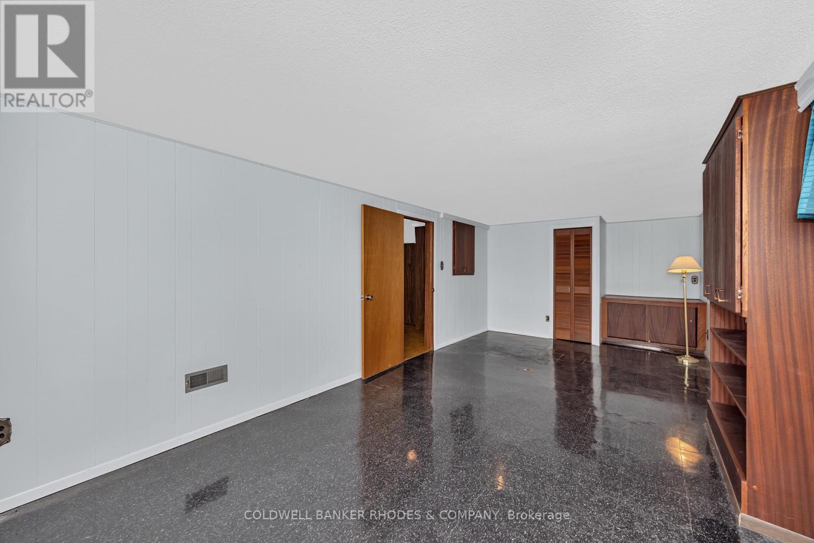 2687 Basswood Crescent