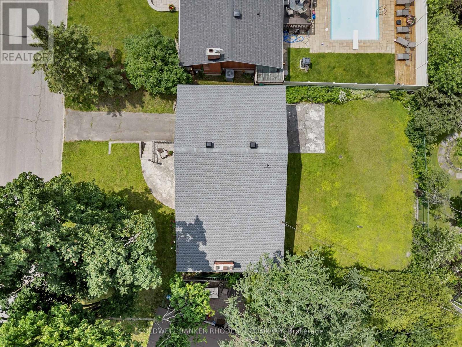 2687 Basswood Crescent