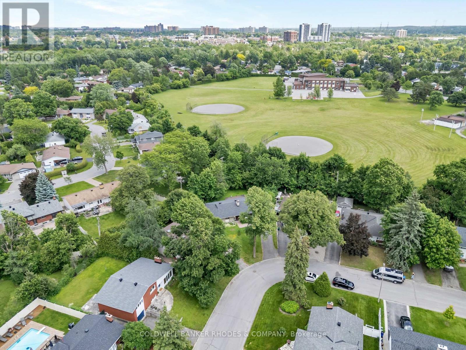 2687 Basswood Crescent