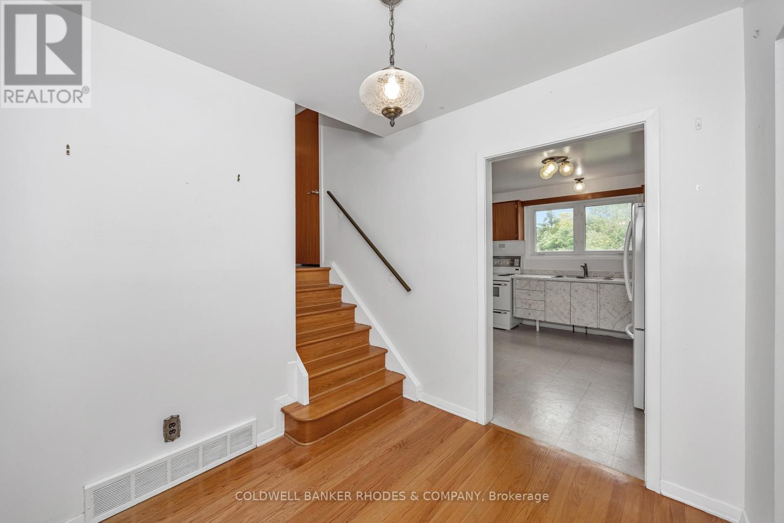2687 Basswood Crescent