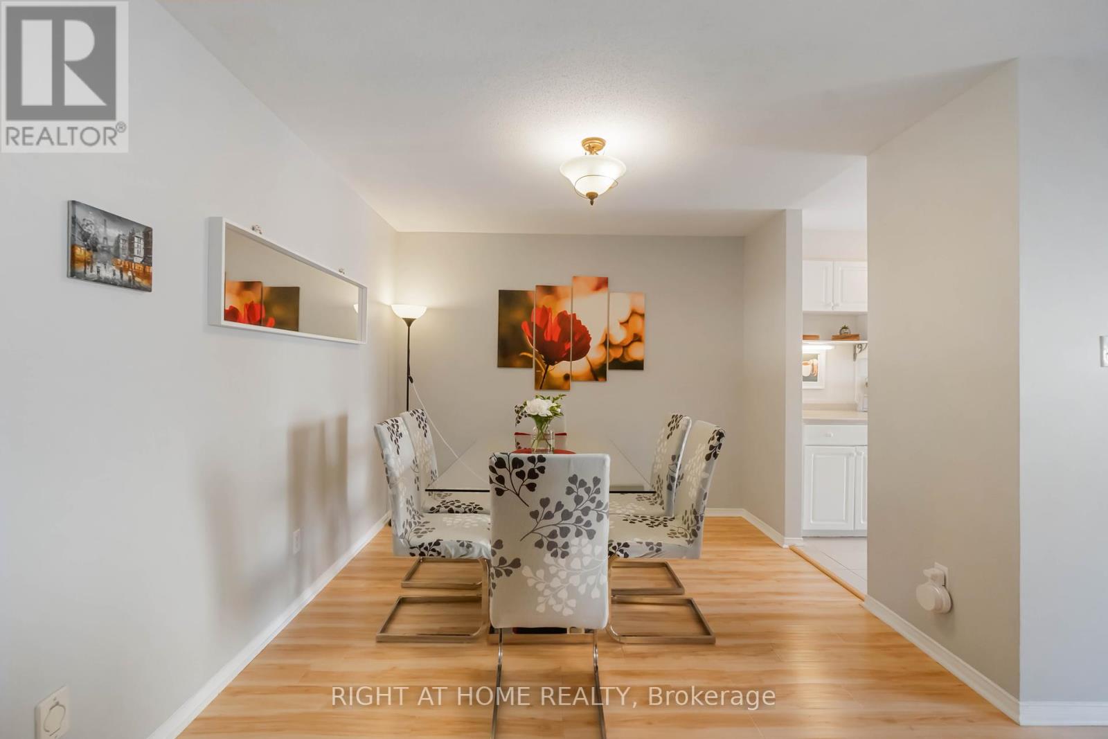 333 Hillsboro Private