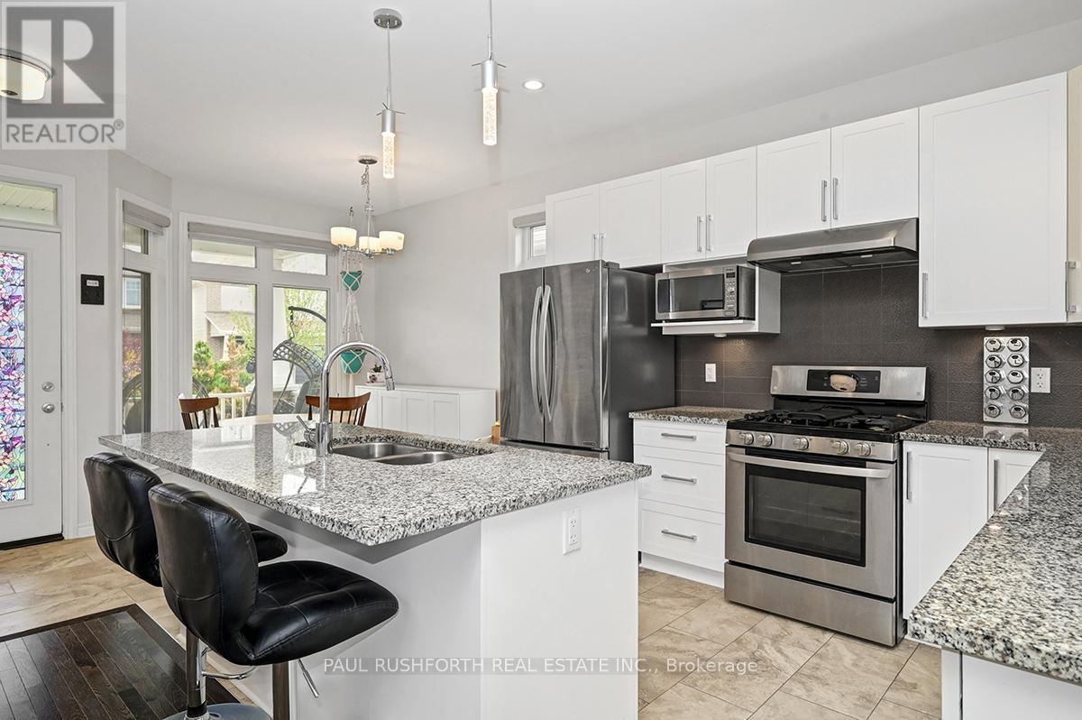 552 Silverbell Crescent
