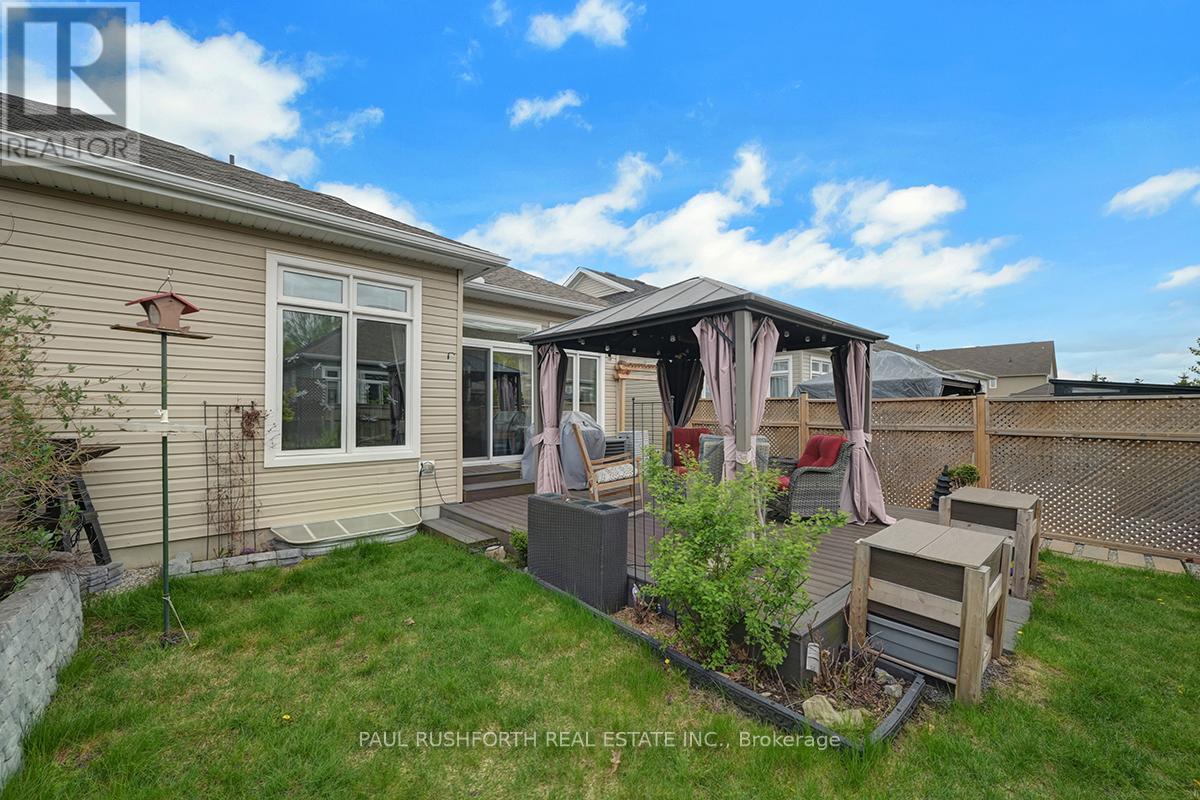 552 Silverbell Crescent