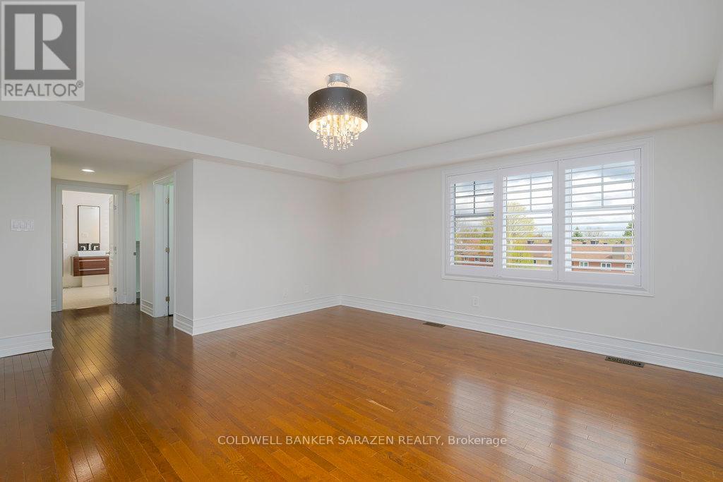 320 Rywalk Circle