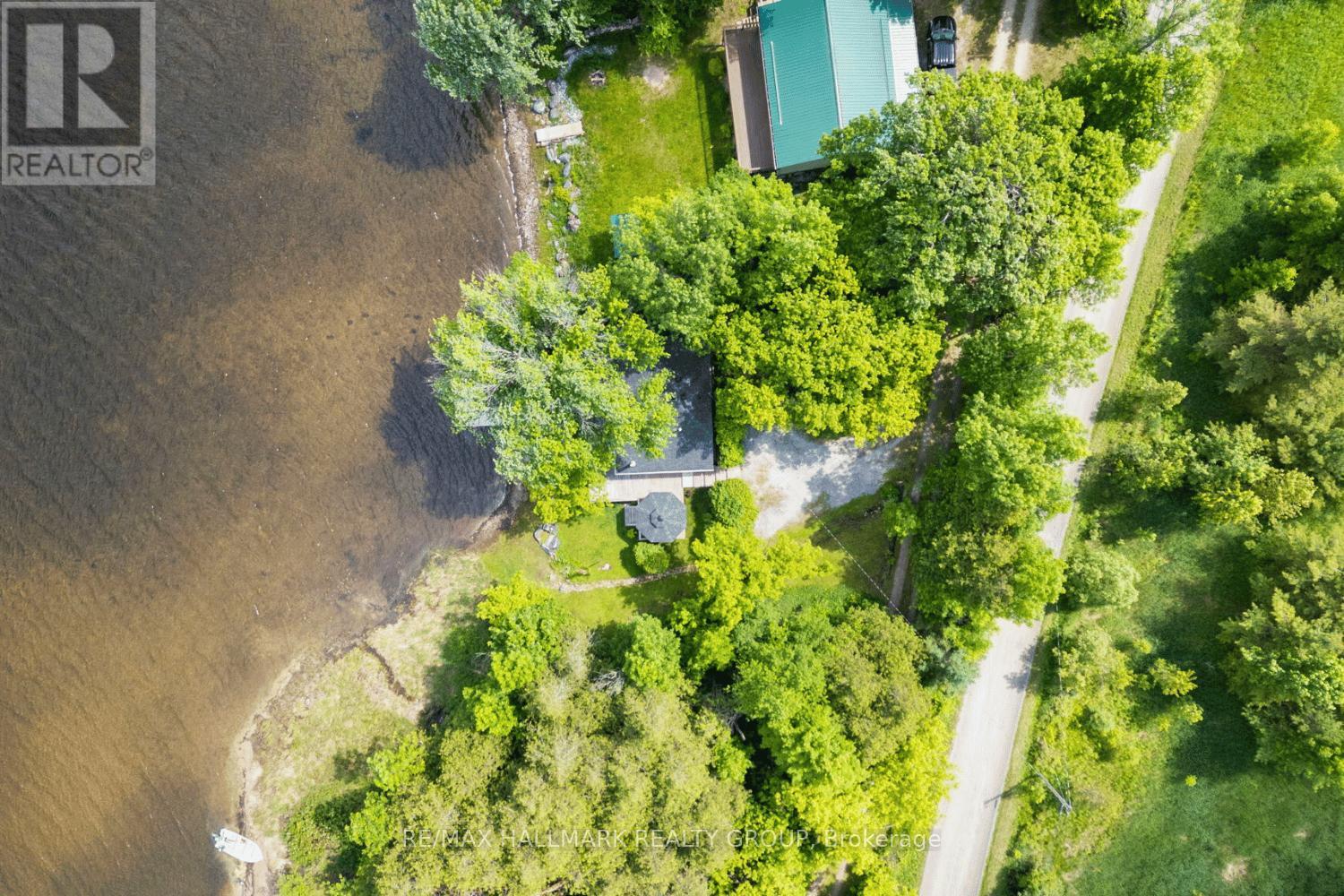 118 Hall Shore Road