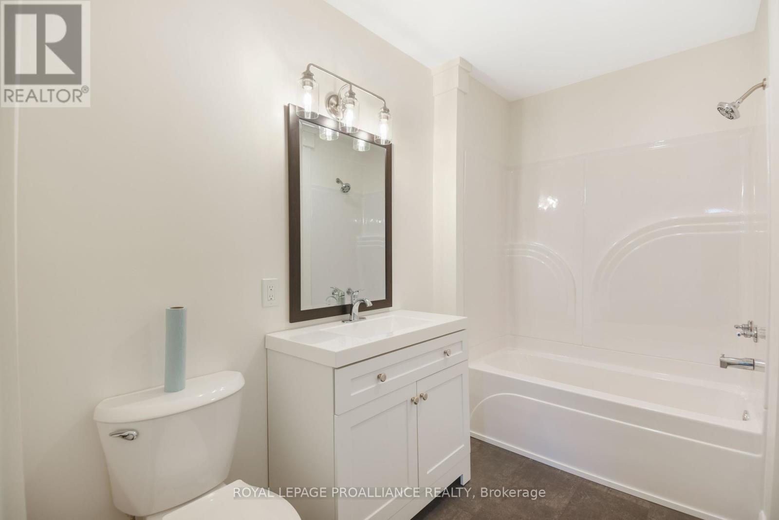 11 Broadway Avenue