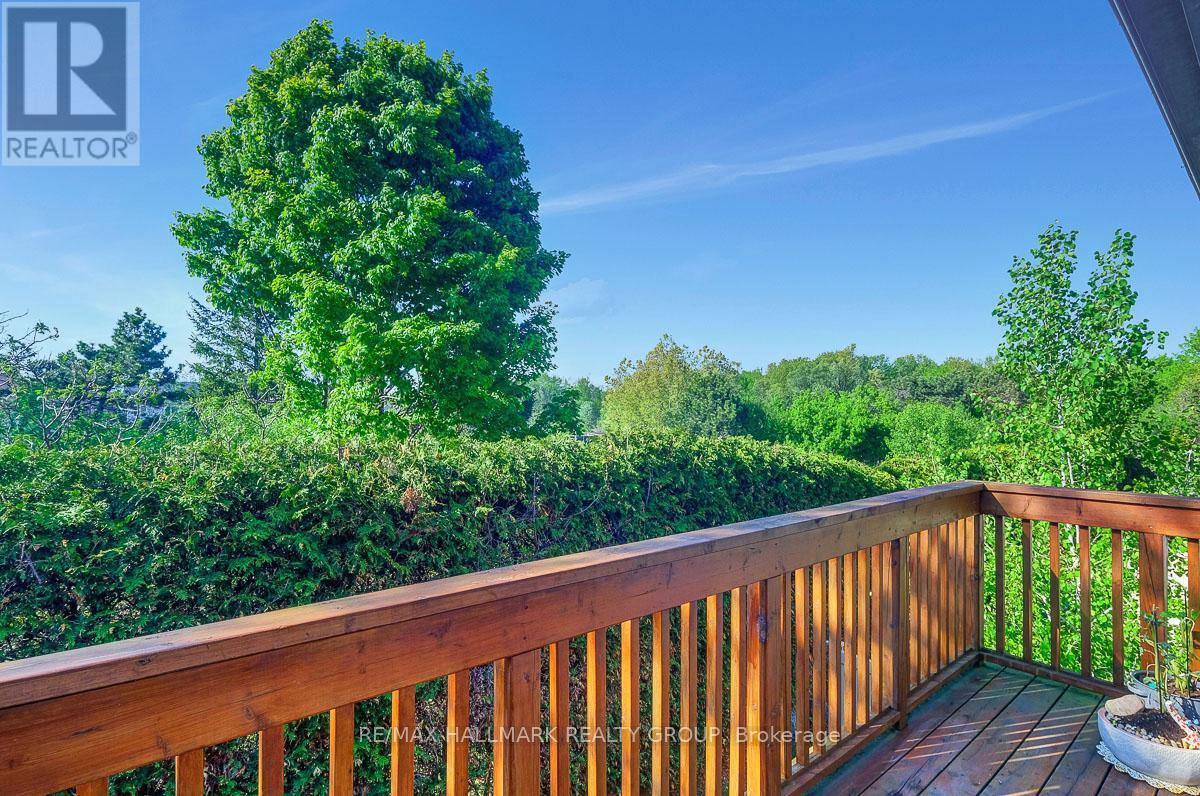 43 Haxby Private
