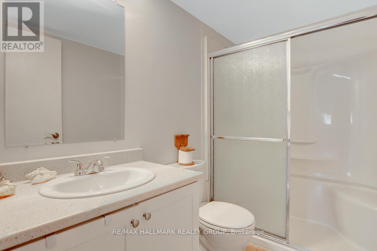 43 Haxby Private