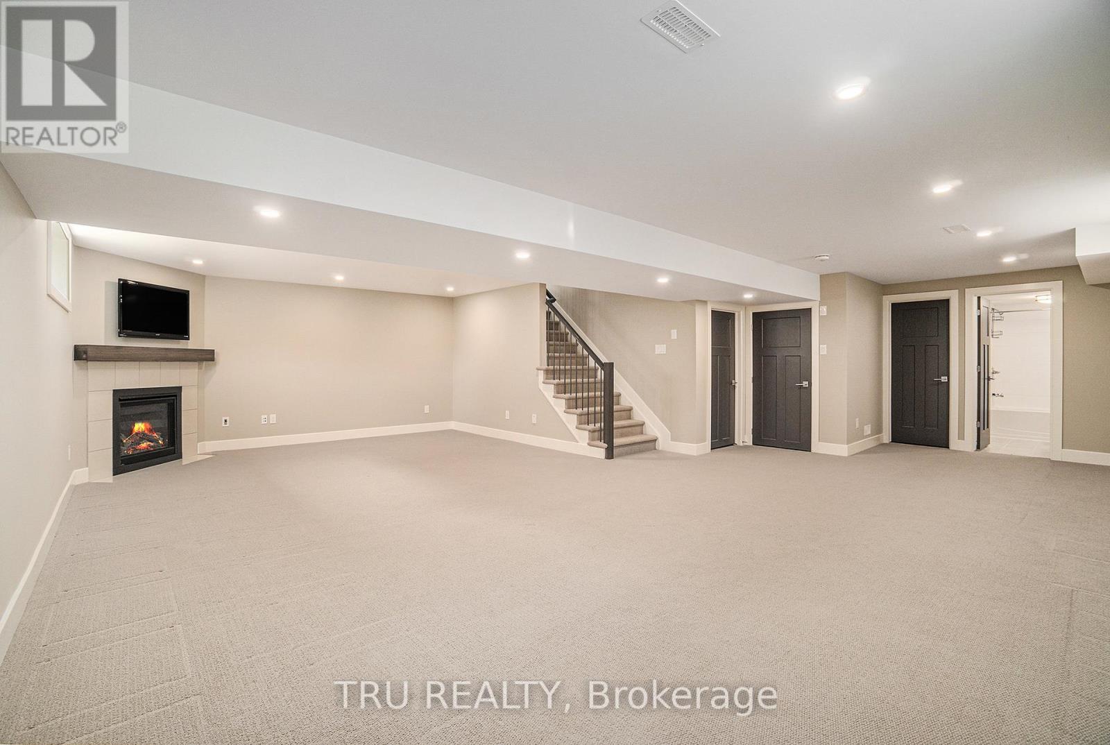 670 Parade Drive