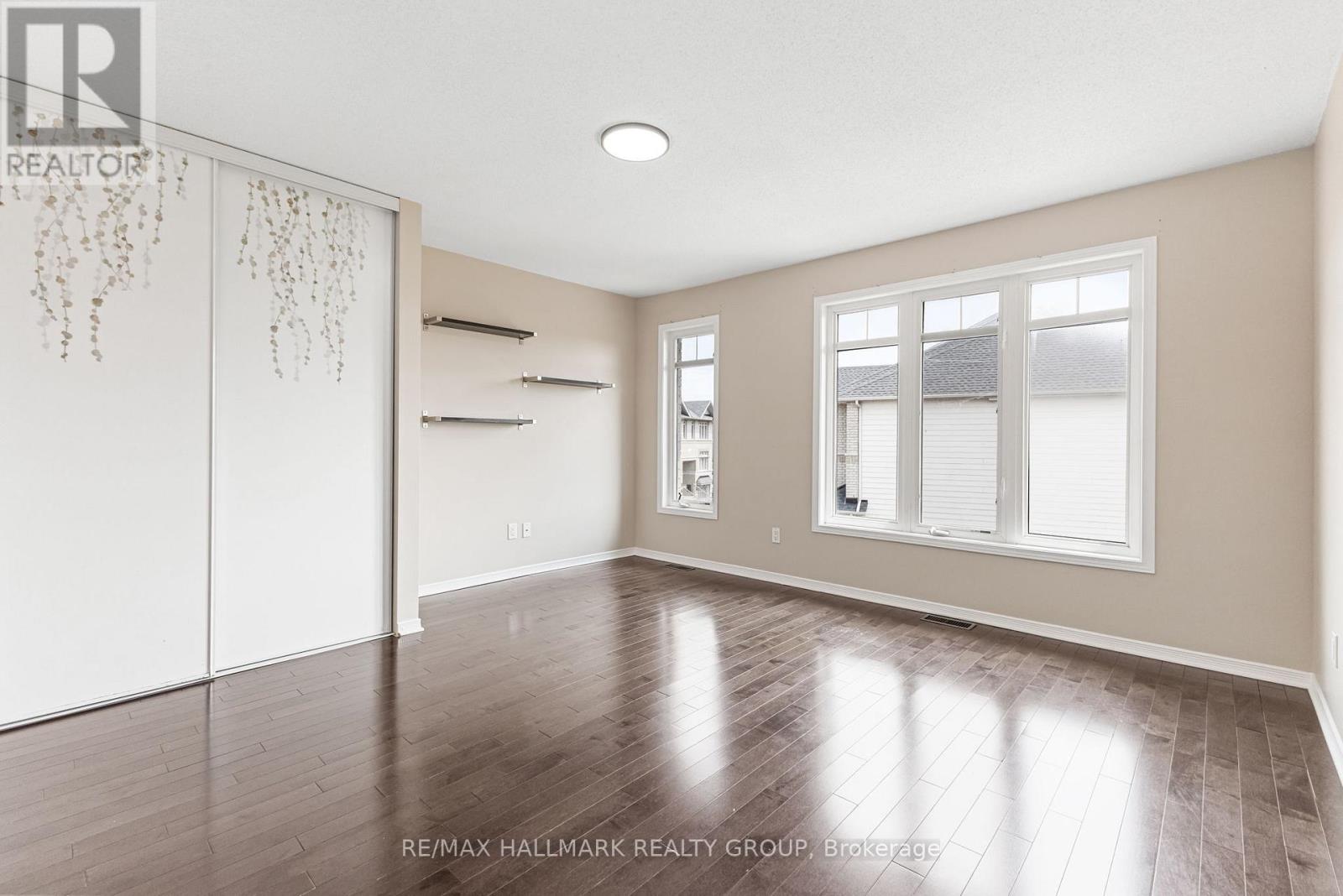 253 Stroget Private