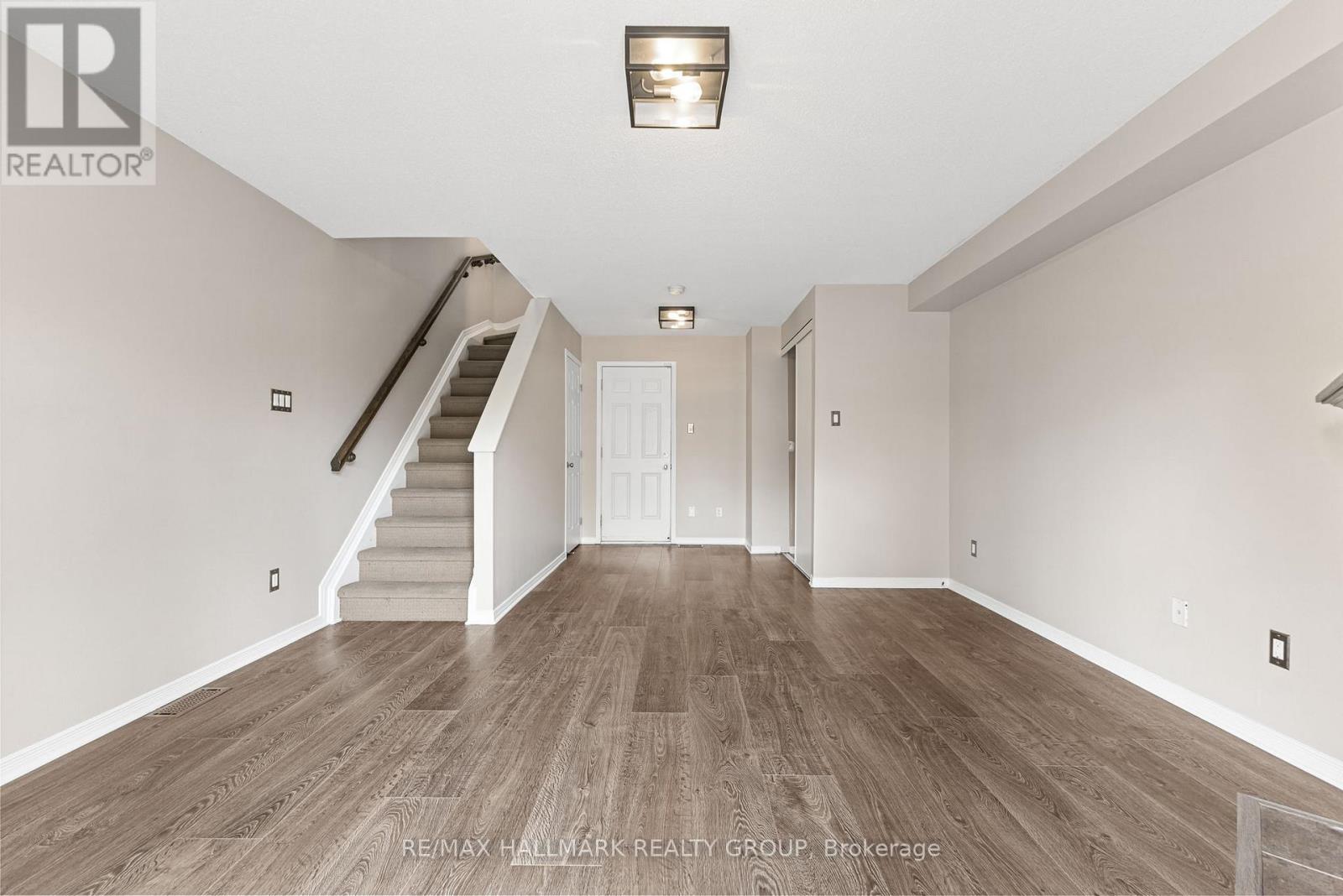 253 Stroget Private