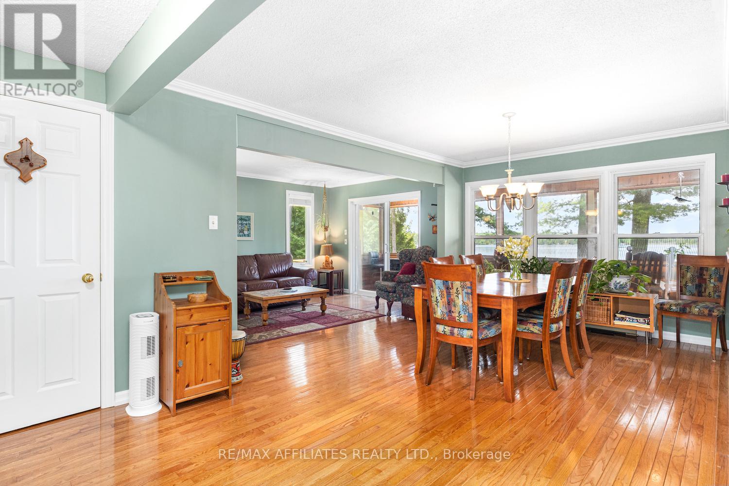 1094 Snye Road