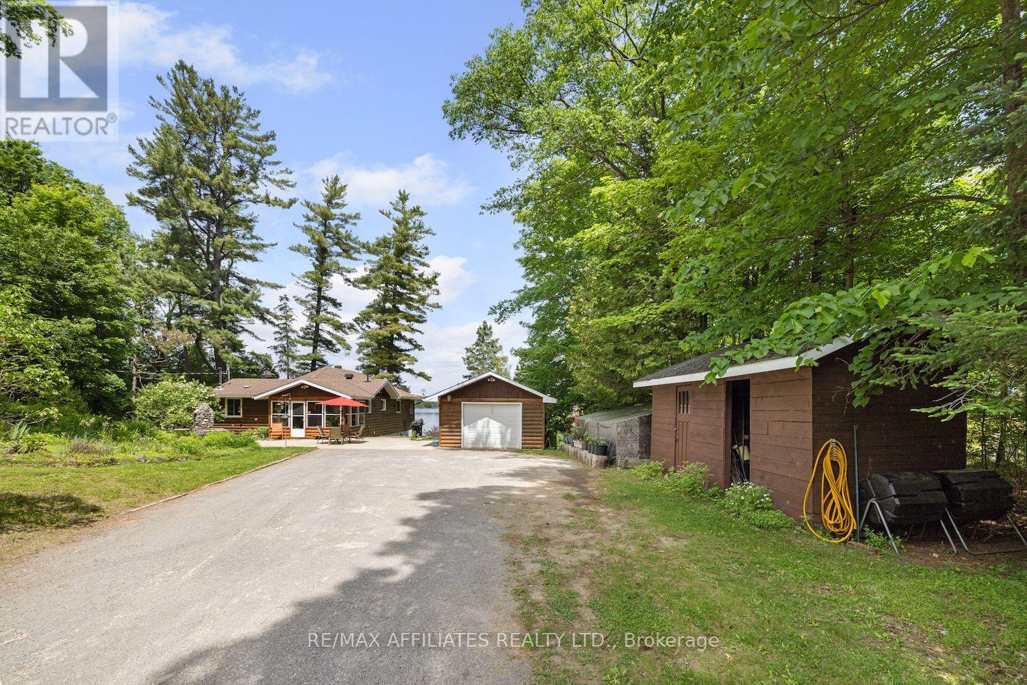 1094 Snye Road