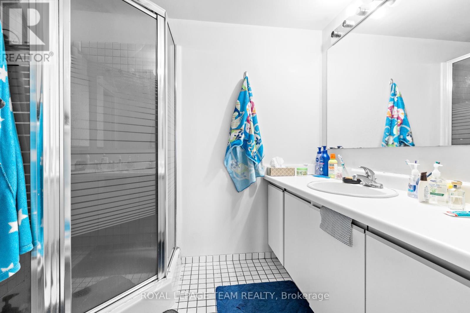 1111 - 2759 Carousel Crescent