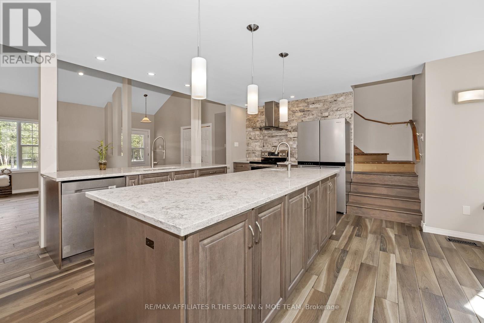 1564 First Concession B Dalhousie Road