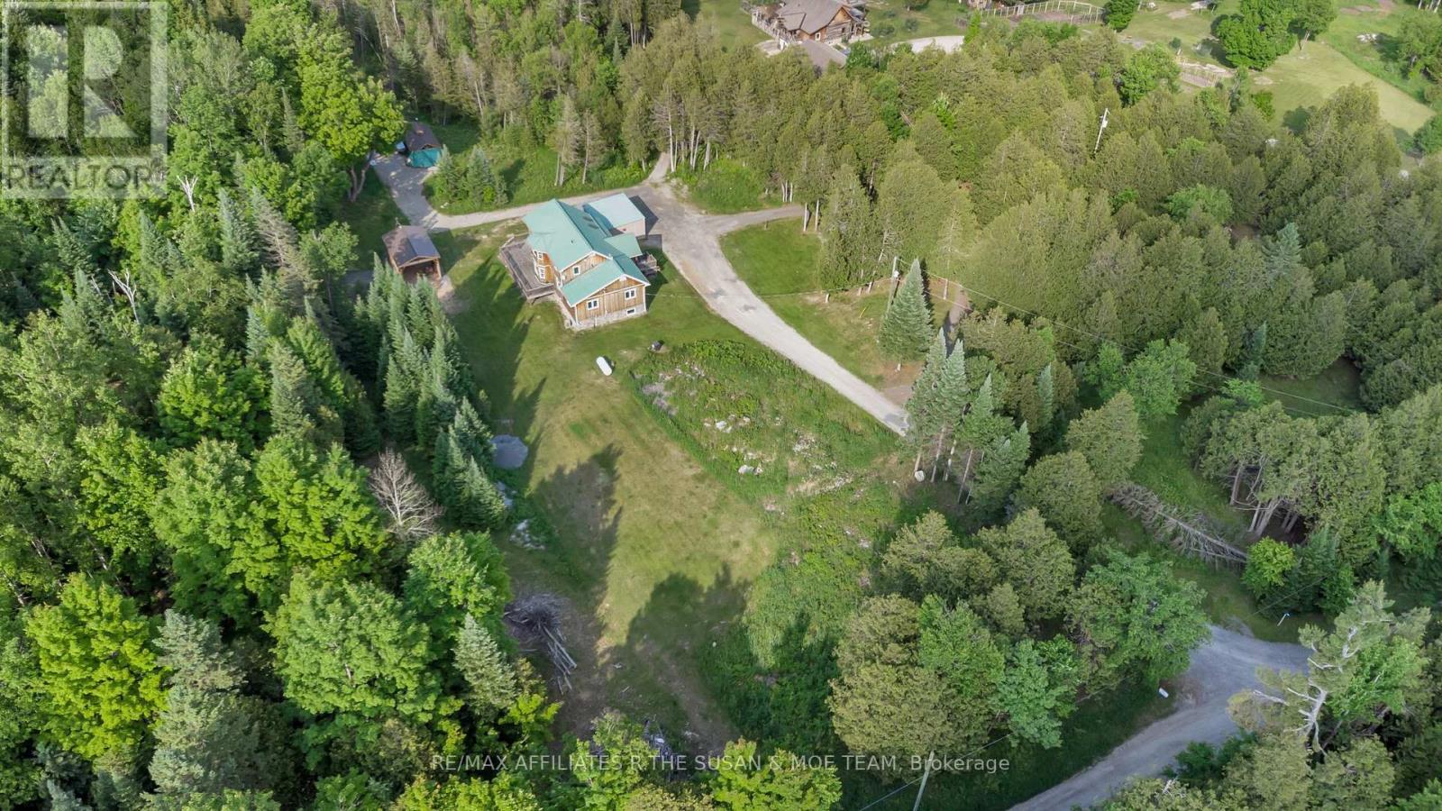 1564 First Concession B Dalhousie Road