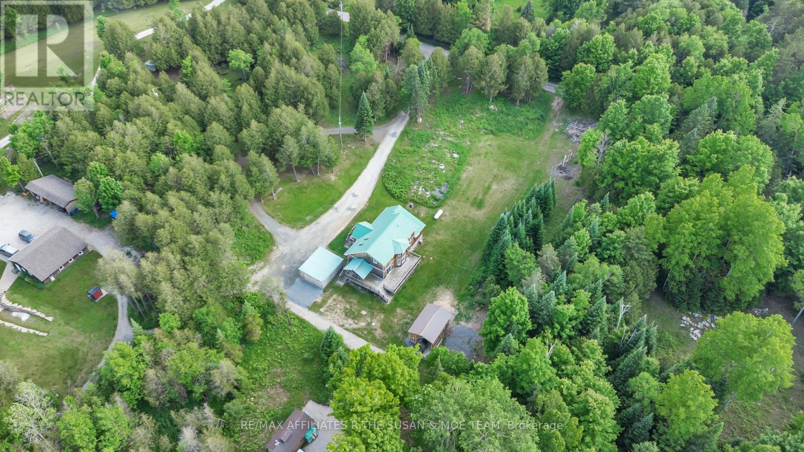 1564 First Concession B Dalhousie Road