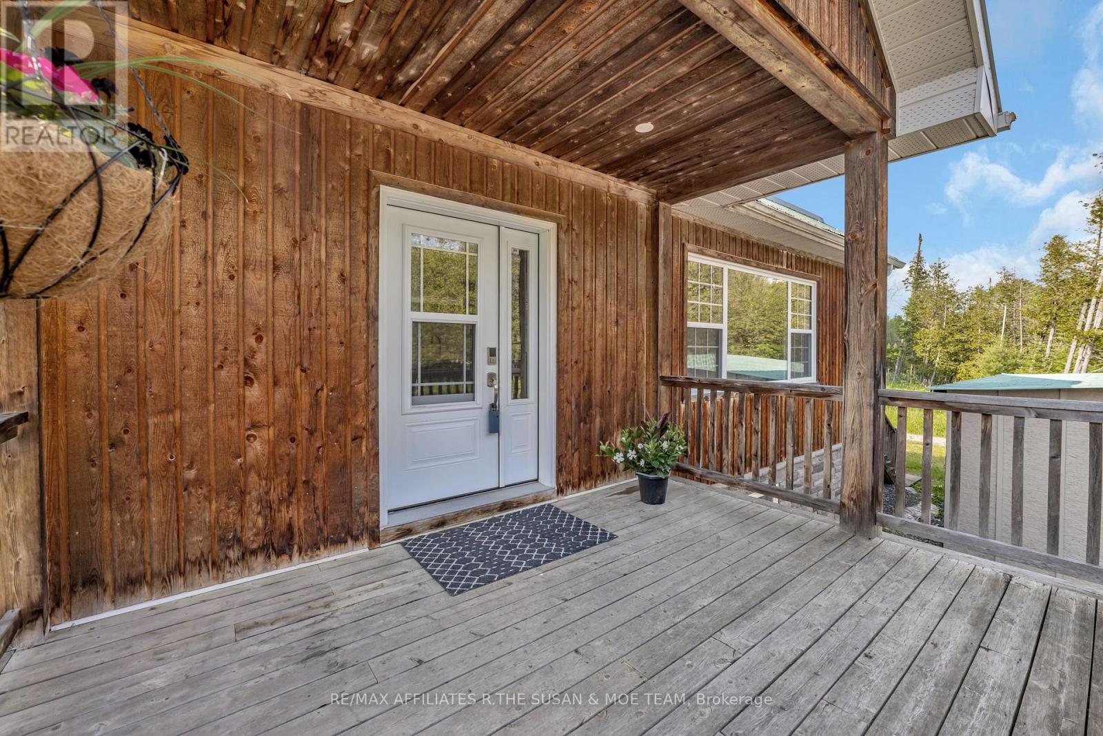 1564 First Concession B Dalhousie Road